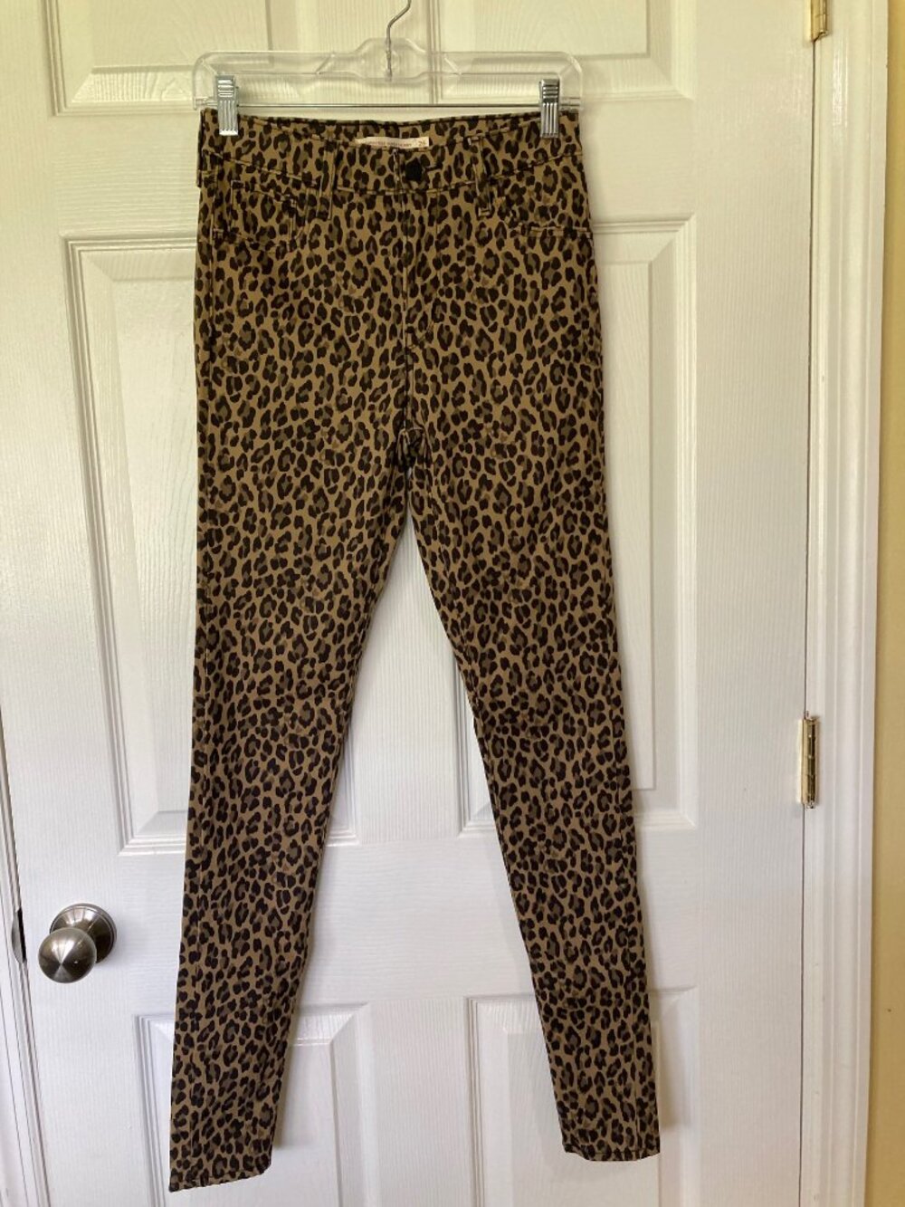 Levi's Womens 720 High Rise Super Skinny Jeans Cheetah W26 Black Label Mob Wife - Picture 1 of 5